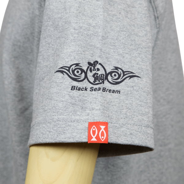グレーTシャツ（クロダイ）袖